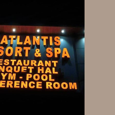 Atlantis Resort Spa Restaurant Swimming Pool, Banquet Hall, Guntur. Kültér fotó